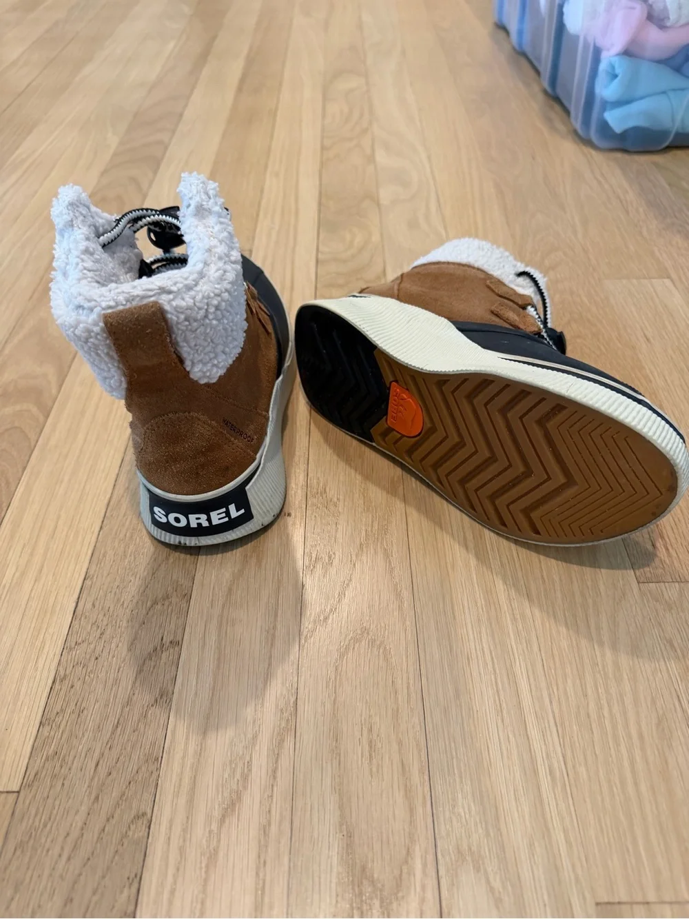 Sorel Kids Brown Tan and Navy Blue Sherpa-Lined Rain & Snow Boots
